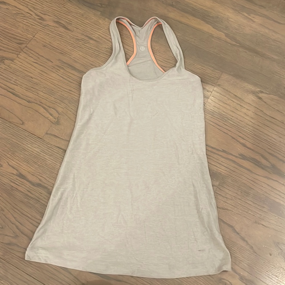 Lululemon cool racerback size 4